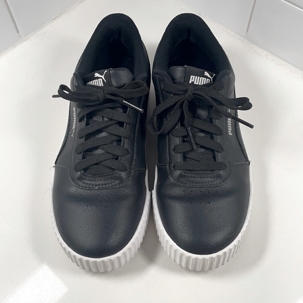 Puma Sneakers